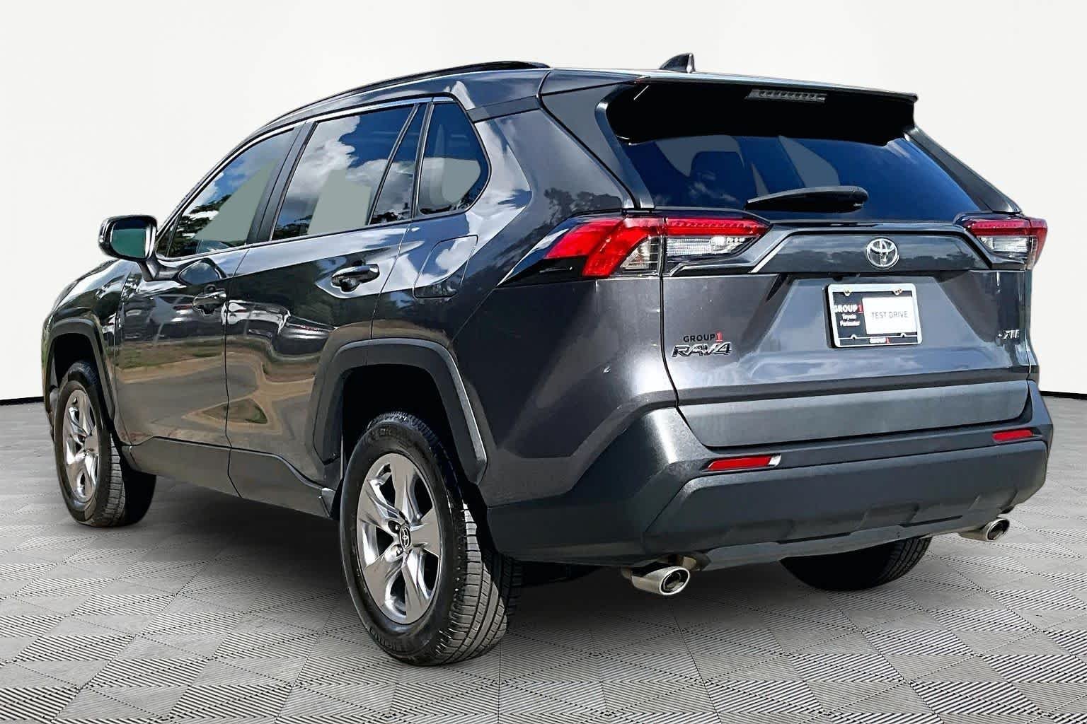 Used 2022 Magnetic Gray Metallic Toyota XLE image 12