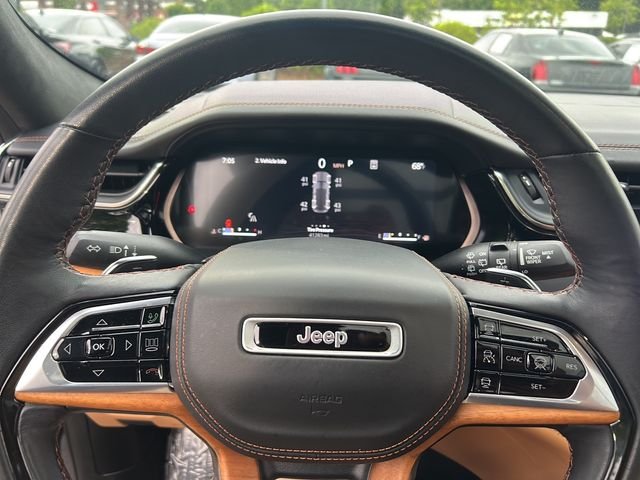 Used 2023 Black Jeep Summit Reserve image 25