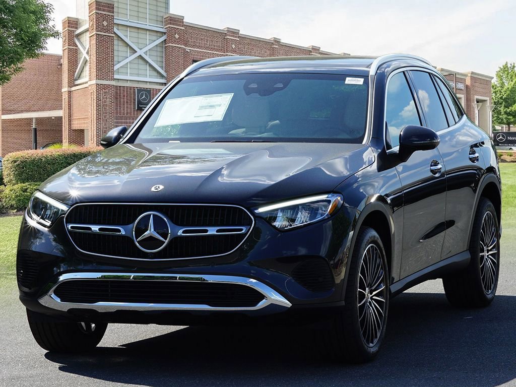 New 2026 Graphite Grey Metallic Mercedes-Benz GLC 300 image 25