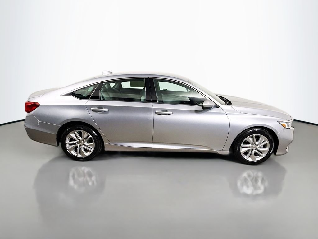 Used 2020 Lunar Silver Metallic Honda LX image 8