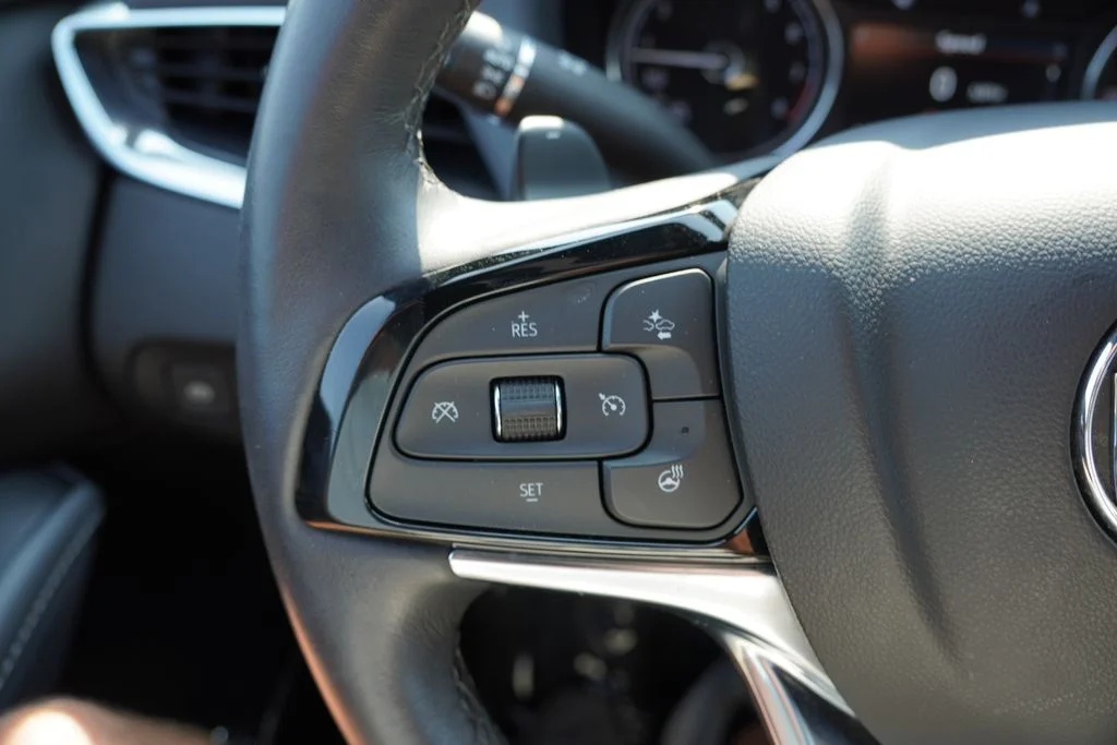 Used 2024 Ebony Twilight Metallic Buick Essence image 35