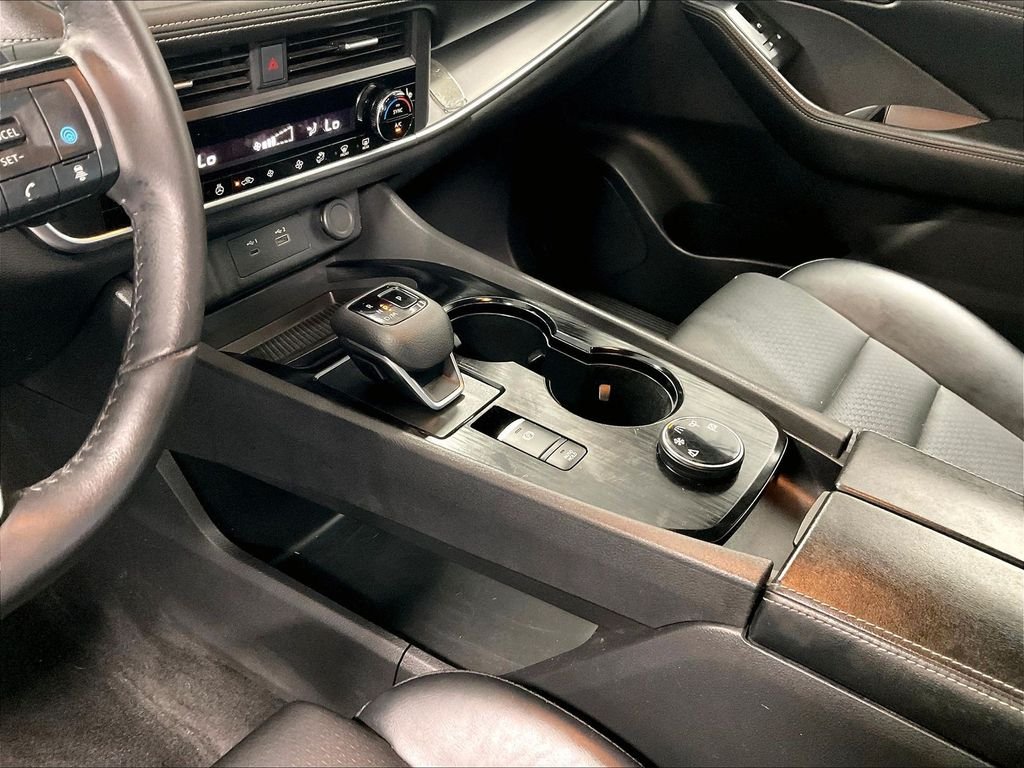 Used 2023 Gray Nissan SV image 21