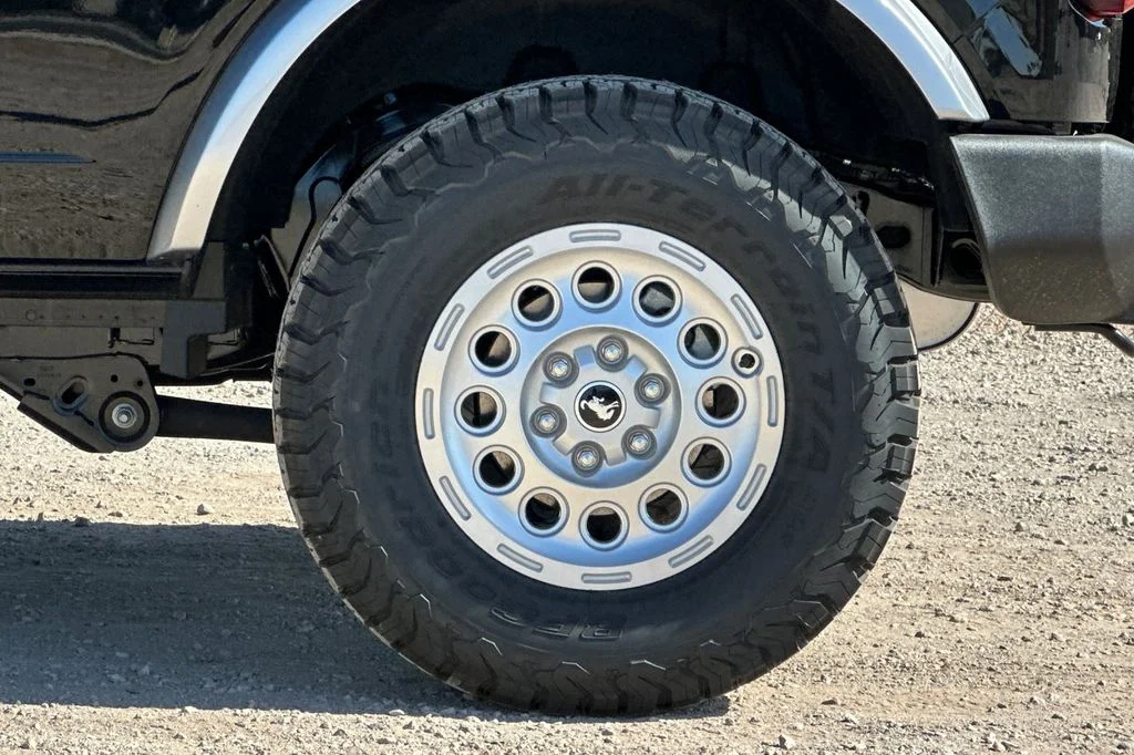New 2026 Shadow Black Ford Big Bend image 26