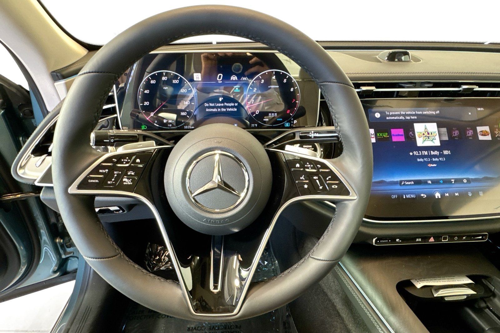 New 2026 Verde Silver Metallic Mercedes-Benz E 350 image 11