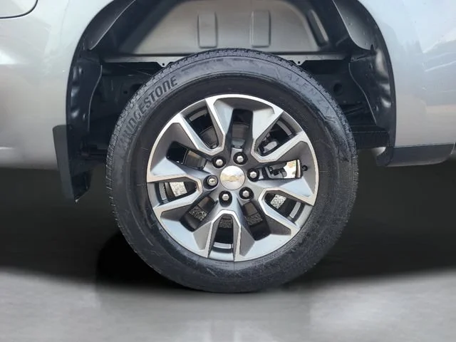 Used 2023 Sterling Gray Metallic Chevrolet LT image 33