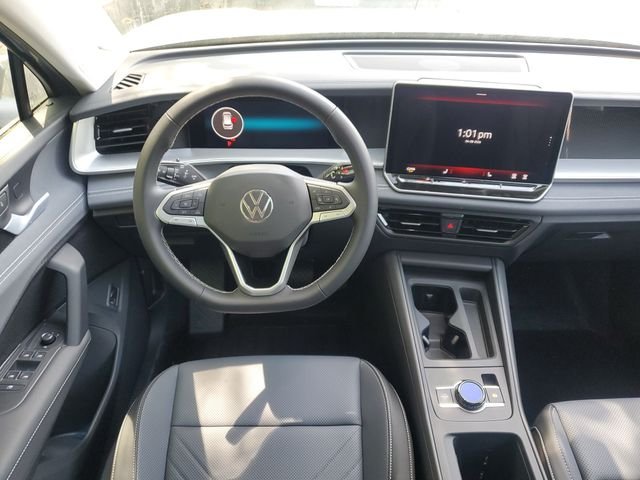 New 2026 Silver Volkswagen SE image 18