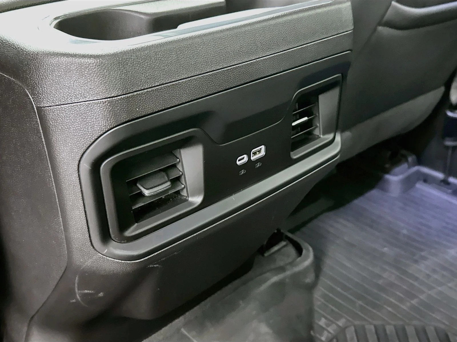 Used 2024 Sterling Gray Metallic Chevrolet LT Trail Boss image 27