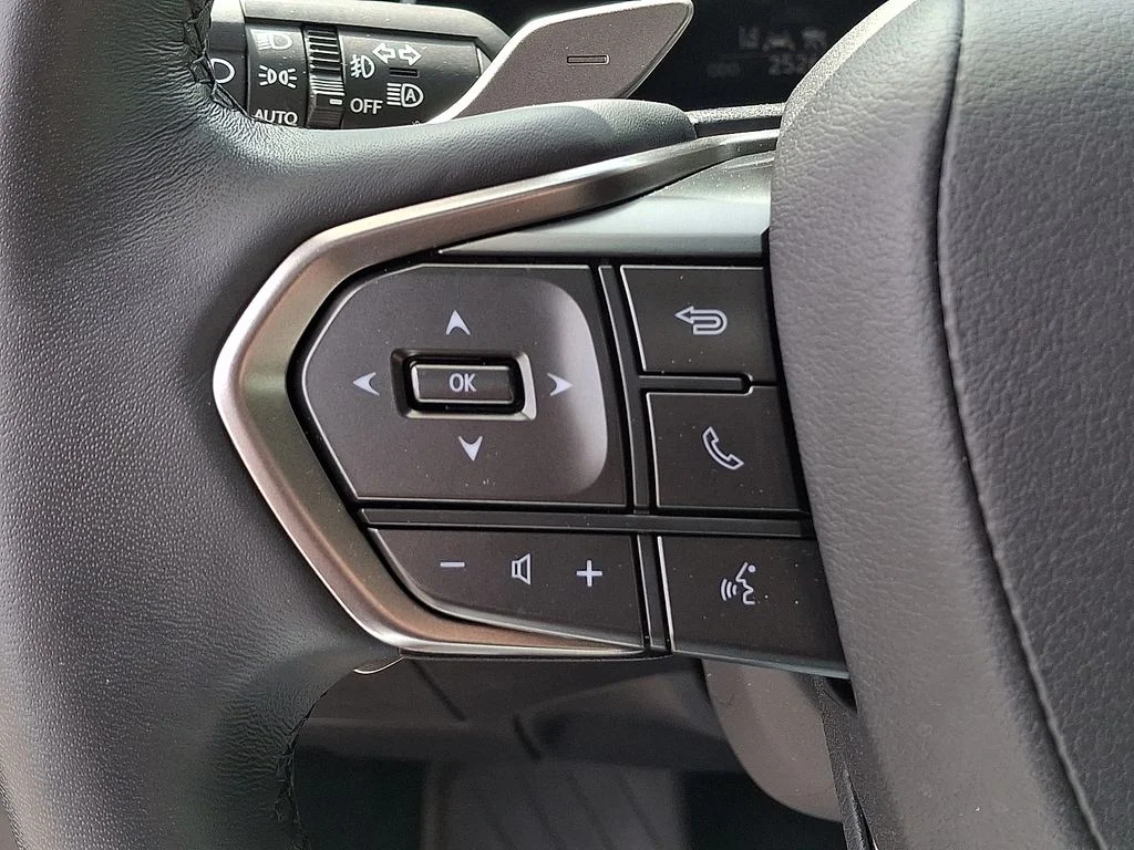 Used 2023 Black Lexus 350 Premium Plus image 17