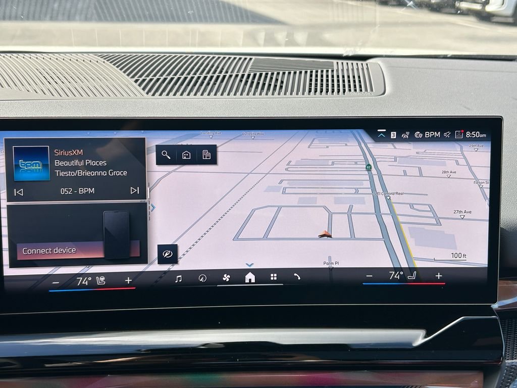 New 2027 Mineral White Metallic BMW 550e xDrive image 22