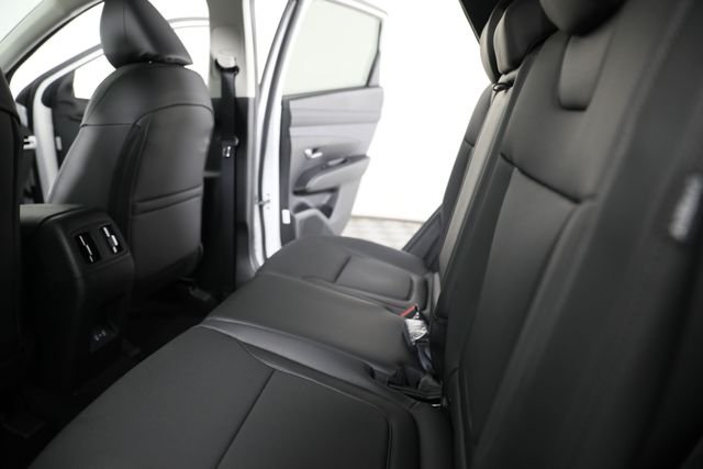 New 2026 White Hyundai SEL Premium image 21