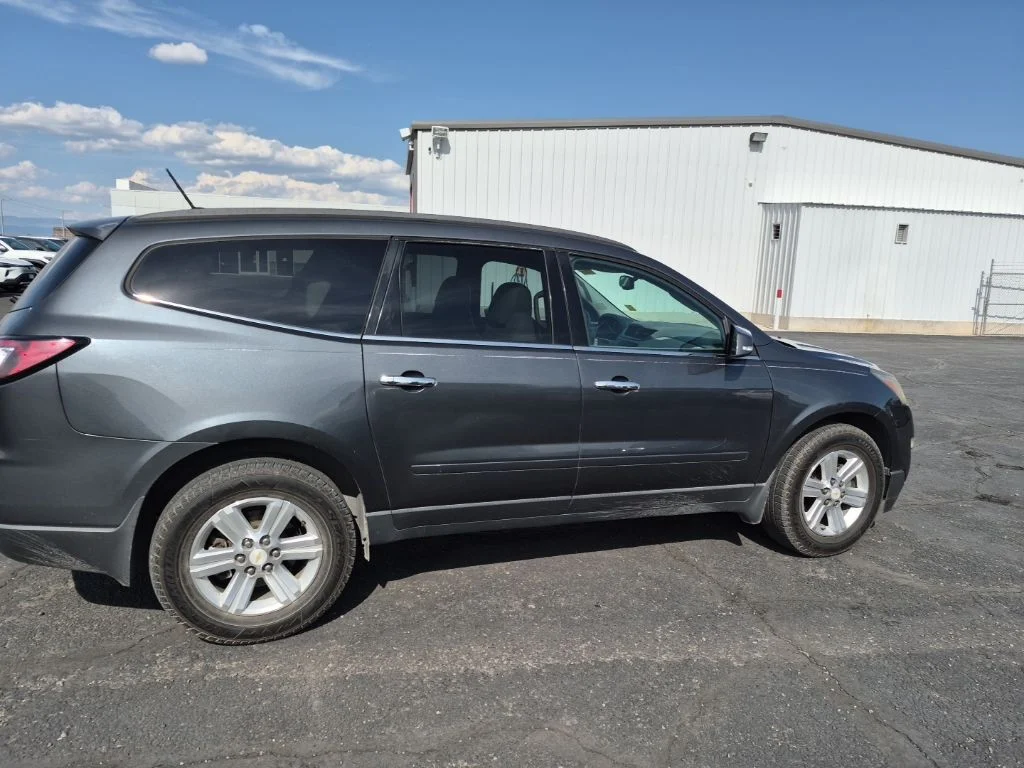 Used 2013 Gray Chevrolet 2LT image 11