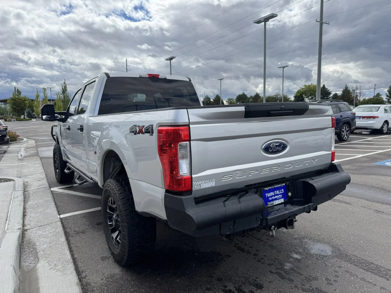 Used 2019 Ingot Silver Ford XLT image 5
