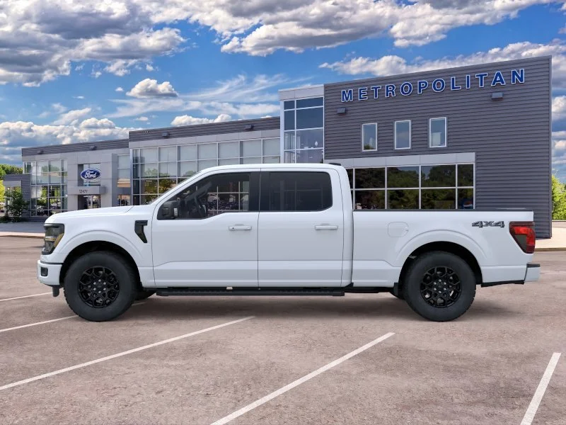 New 2026 Oxford White Ford XLT image 3