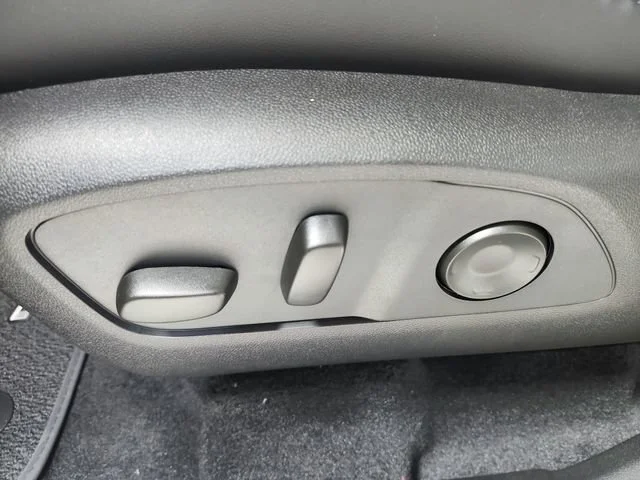 2026 GMC Acadia Denali - Photo 20