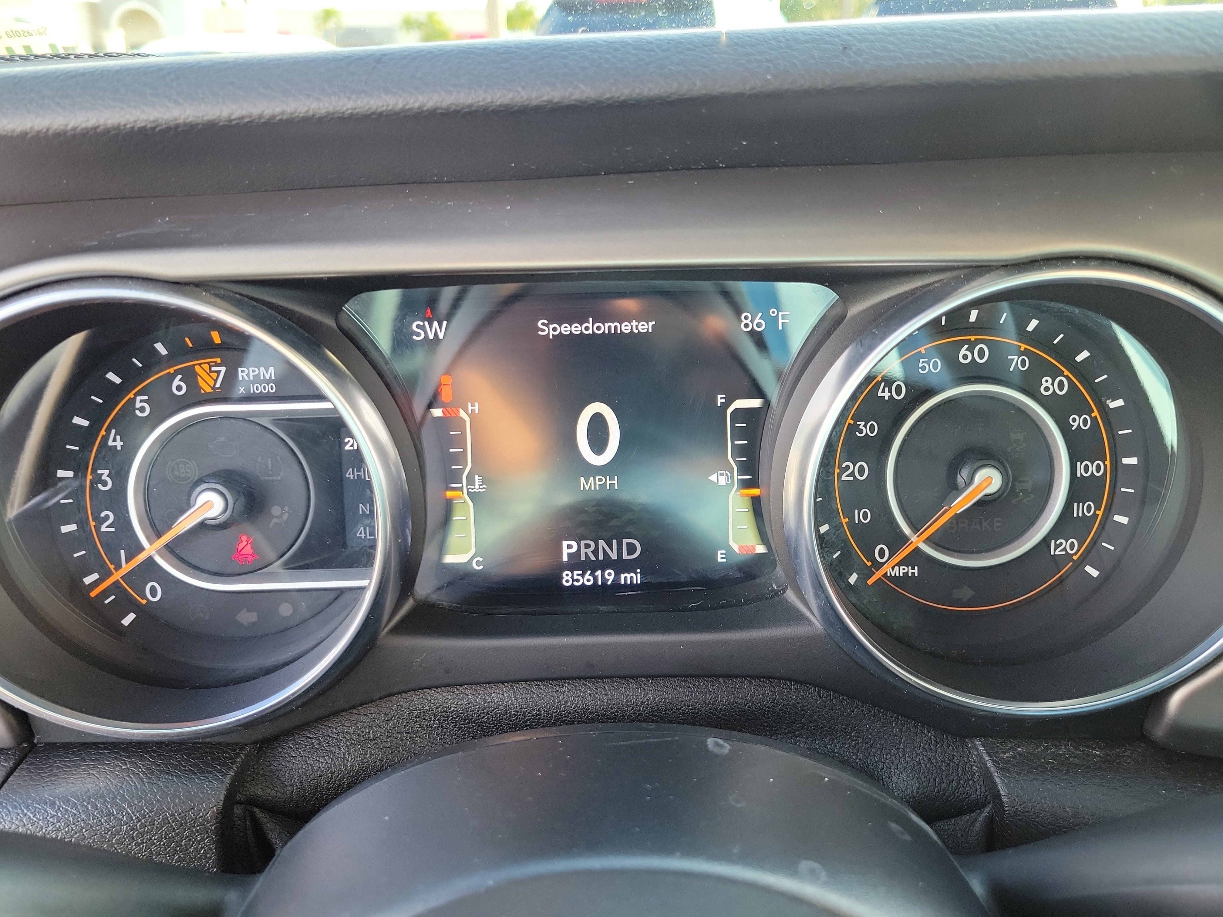 Used 2020 Granite Crystal Metallic Clearcoat Jeep Sport S image 26