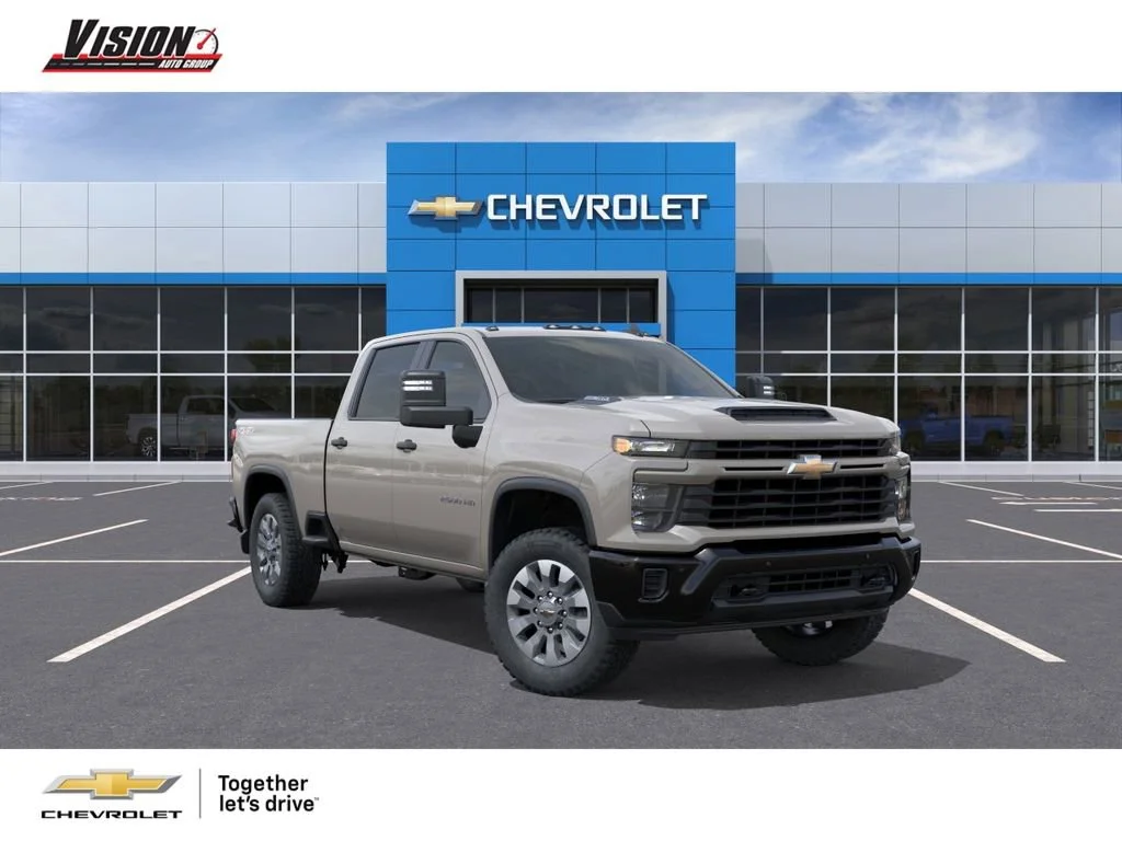 2026 Chevrolet Silverado HD Custom 4WD Crew Cab Standard Box's photo