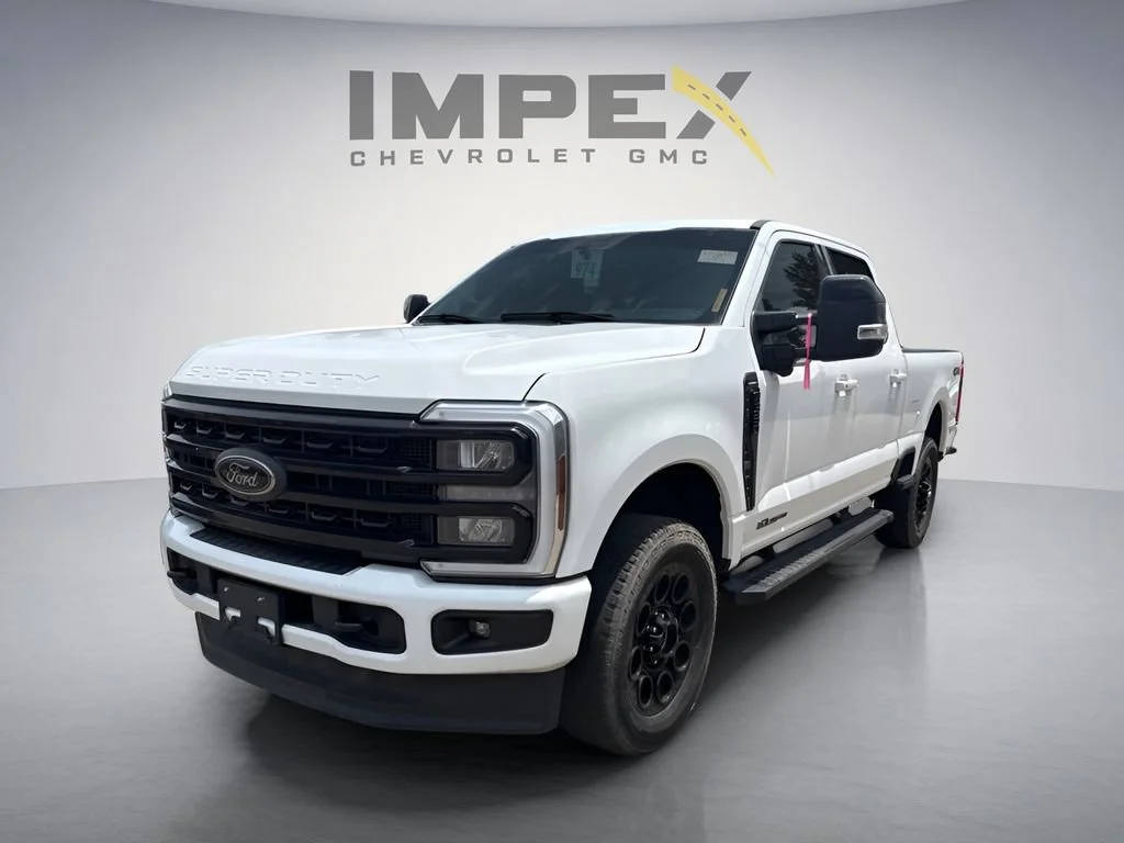 Used 2024 White Ford XL image 1