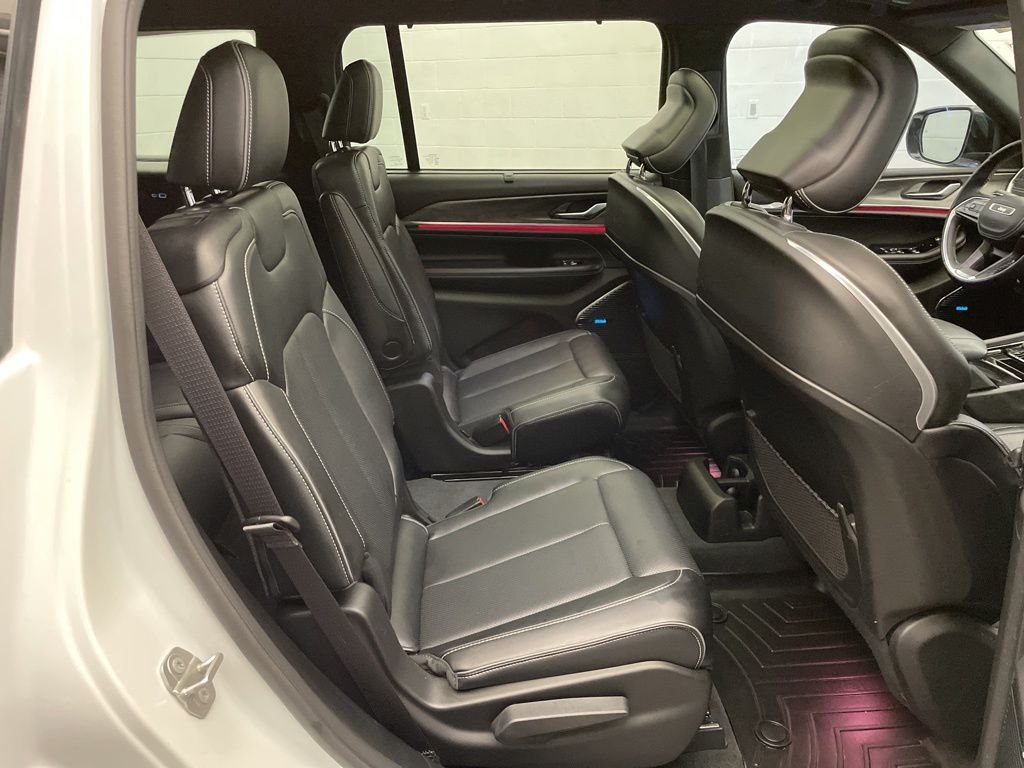 Certified Used 2021 White Jeep Overland image 30