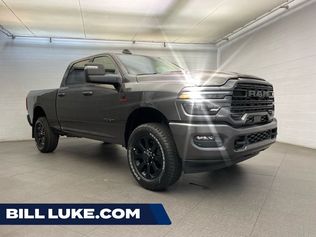 New 2026 Granite Crystal Metallic Clear-Coat Exterior Paint RAM Laramie image 1