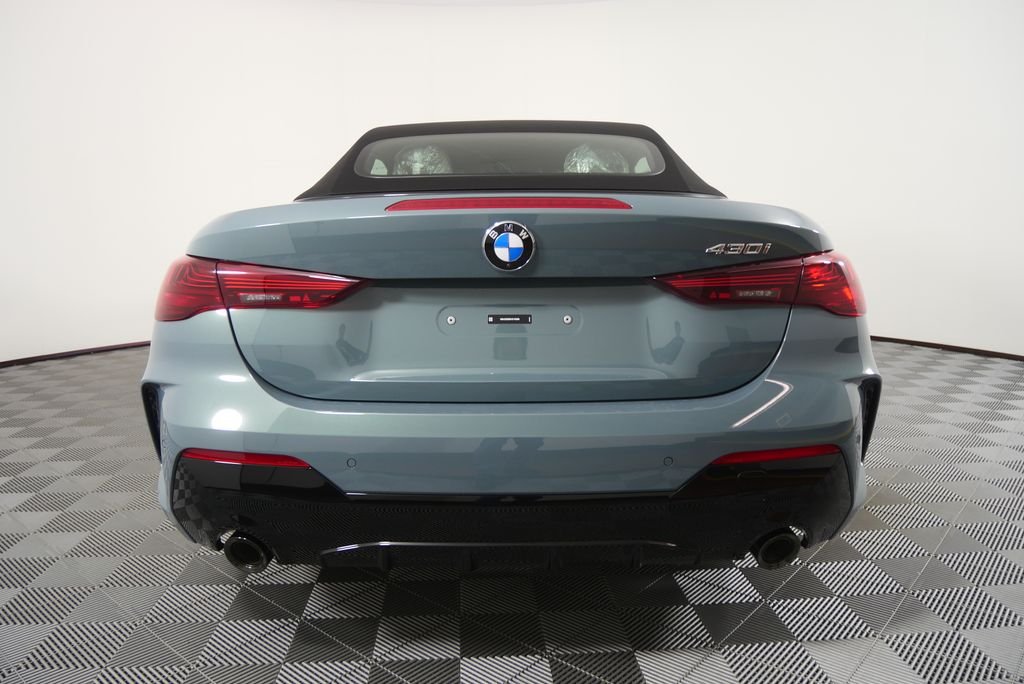 New 2027 Cape York Green Metallic BMW 430i image 5