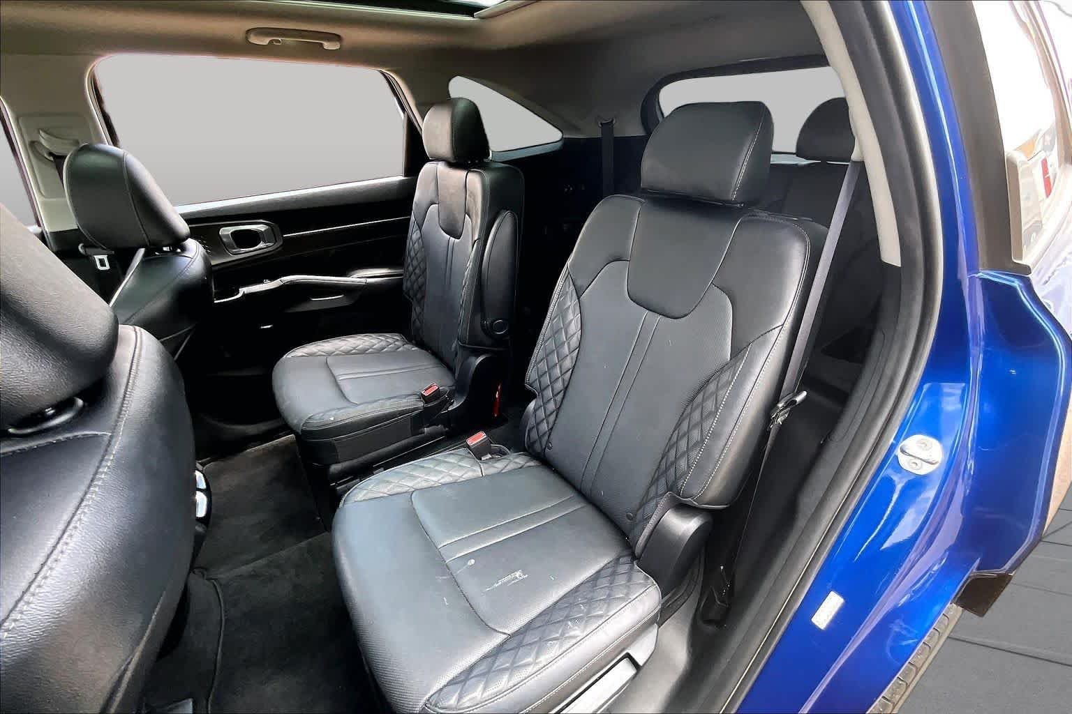Used 2021 Sapphire Blue Kia SX Prestige image 21