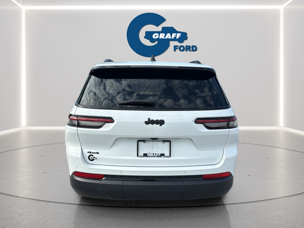 Used 2025 White Jeep Altitude X image 7