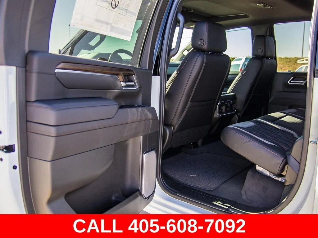 2025 Chevrolet Silverado 3500 HD High Country - Photo 172