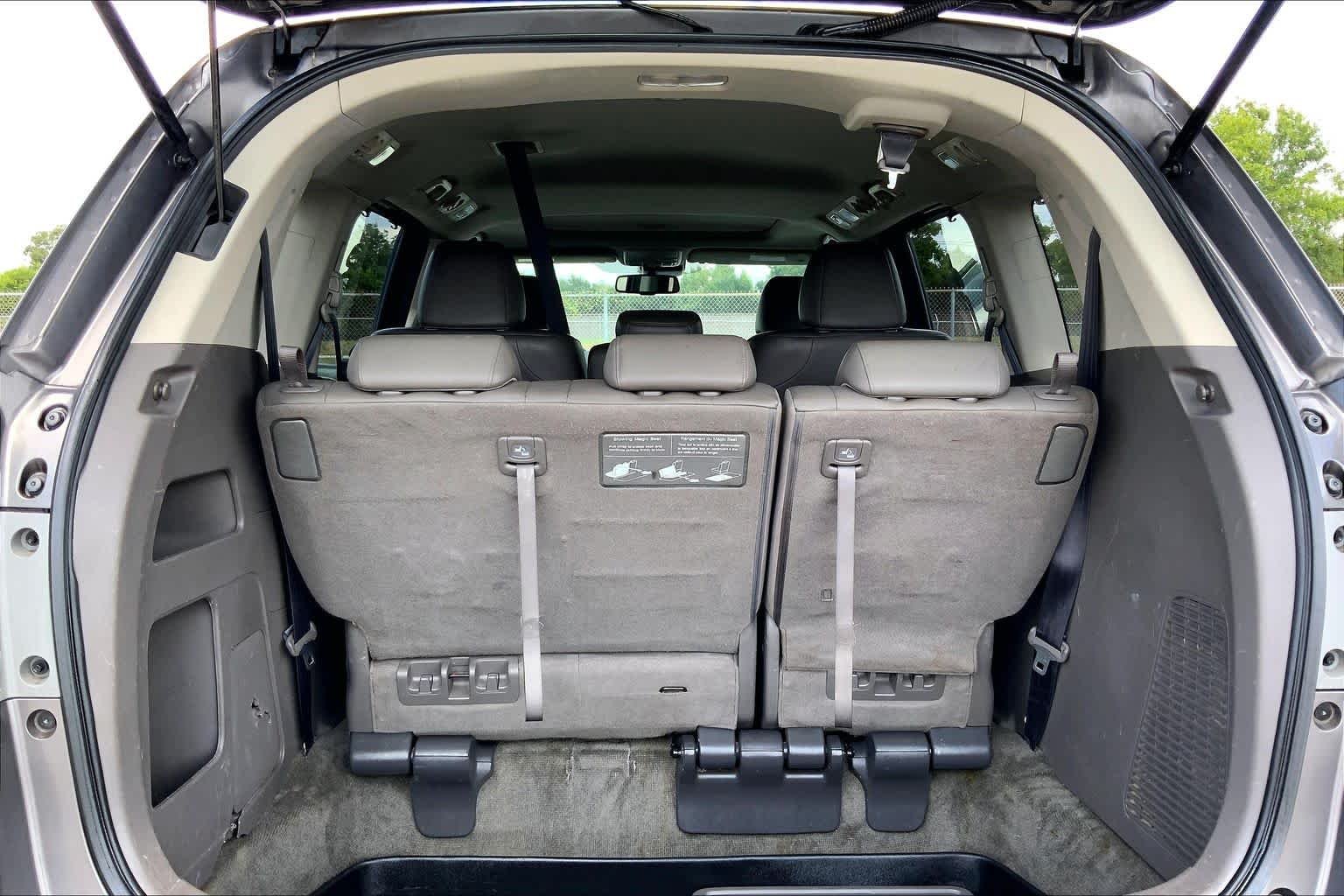Used 2016  Honda EX-L image 33