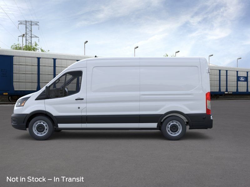 New 2026 Oxford White Ford Cargo Van image 4