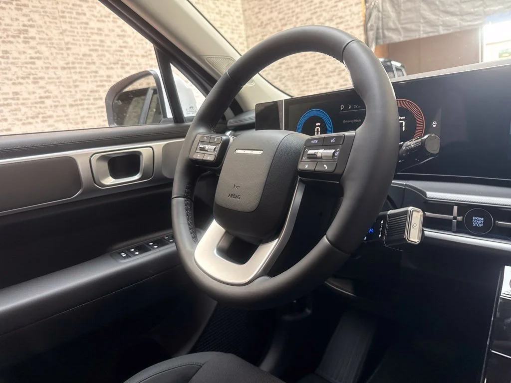 New 2027 Serenity White Hyundai SE image 19