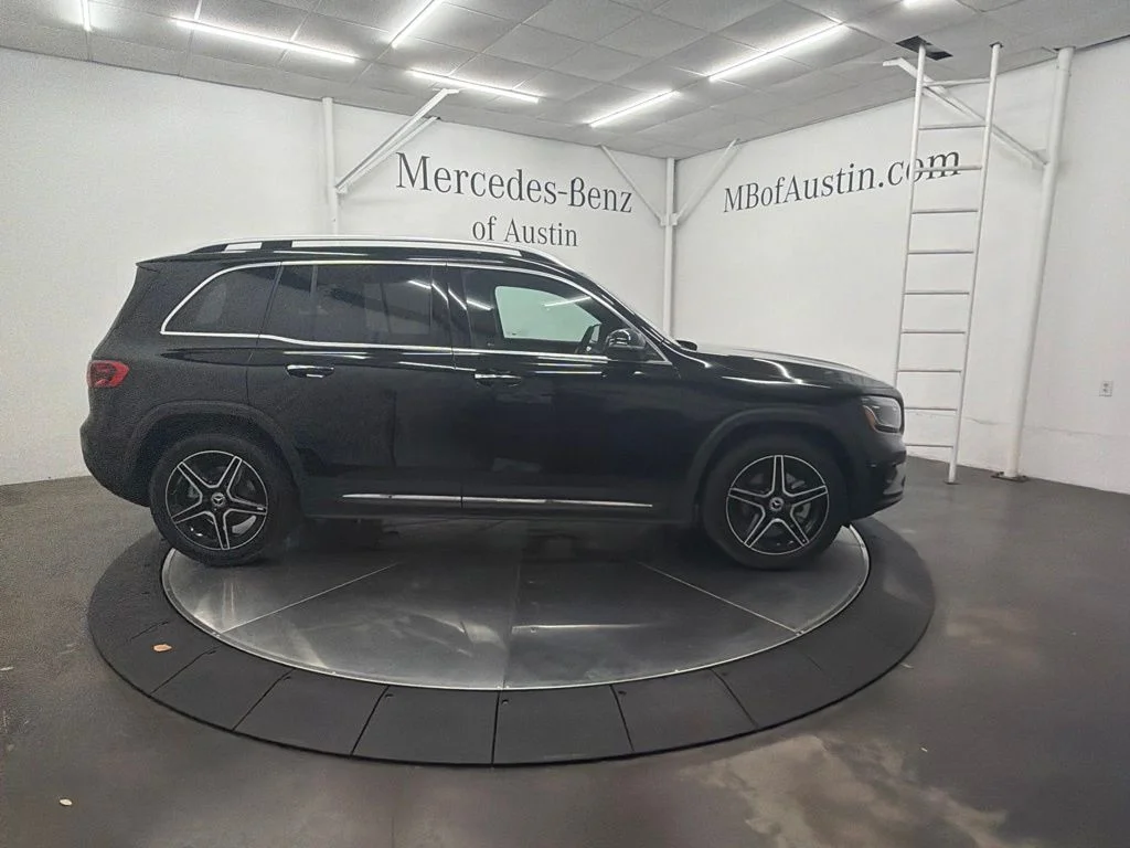 New 2026 Black Mercedes-Benz GLB 250 image 8