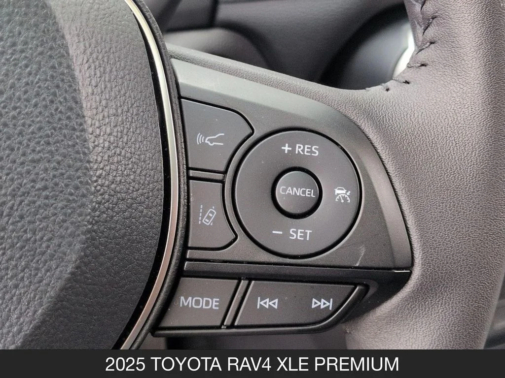Used 2025 Black Toyota XLE Premium image 19