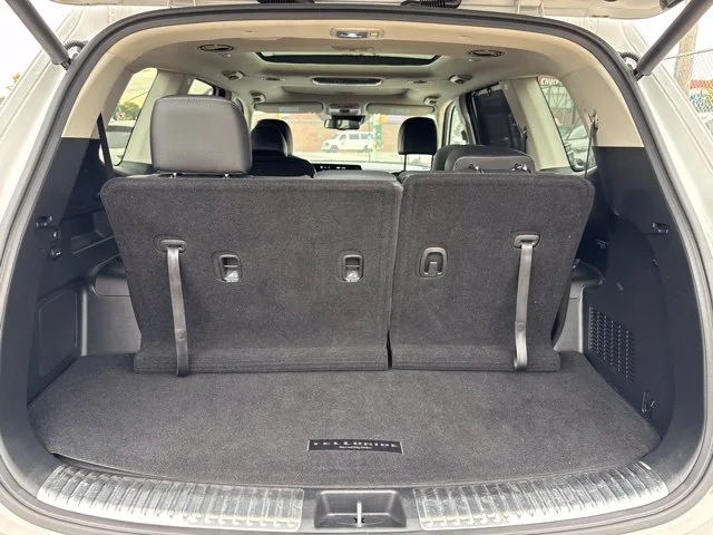 Used 2023 White Kia SX image 31