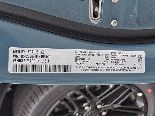 New 2026 Steel Blue Exterior Paint Jeep Limited Reserve image 10
