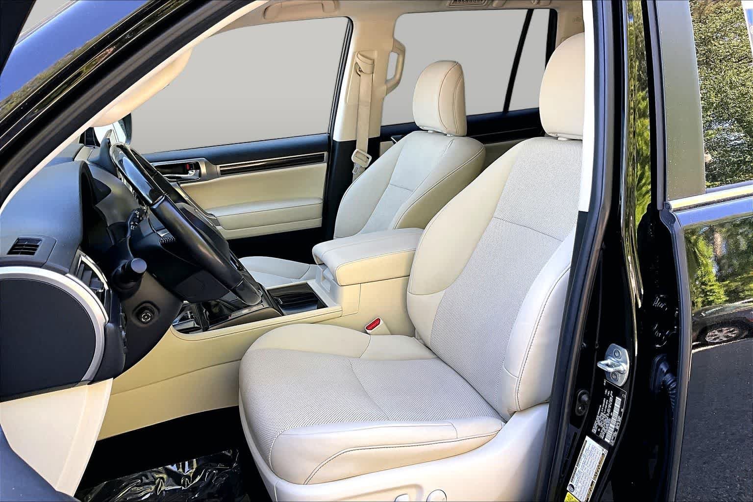 2023 Lexus GX PREMIUM - Photo 9