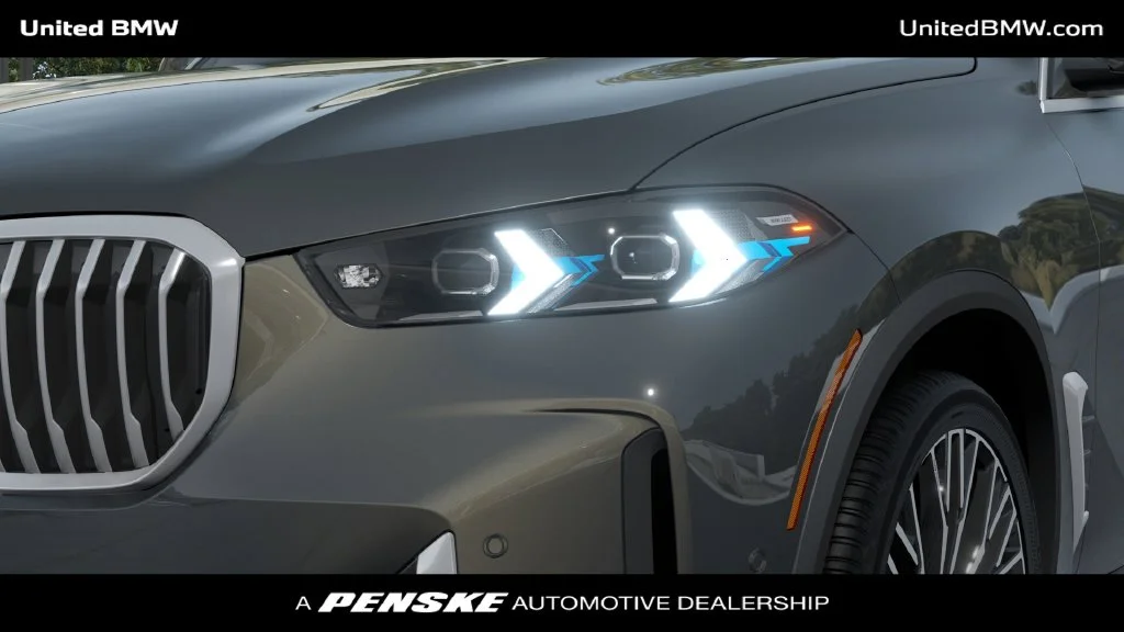 New 2026 Gray Metallic BMW xDrive40i image 32