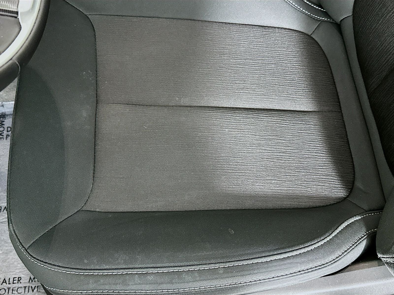 Used 2024 Silver Zynith Jeep Laredo X image 18
