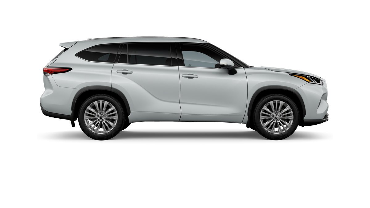 New 2026 White Toyota Platinum image 20