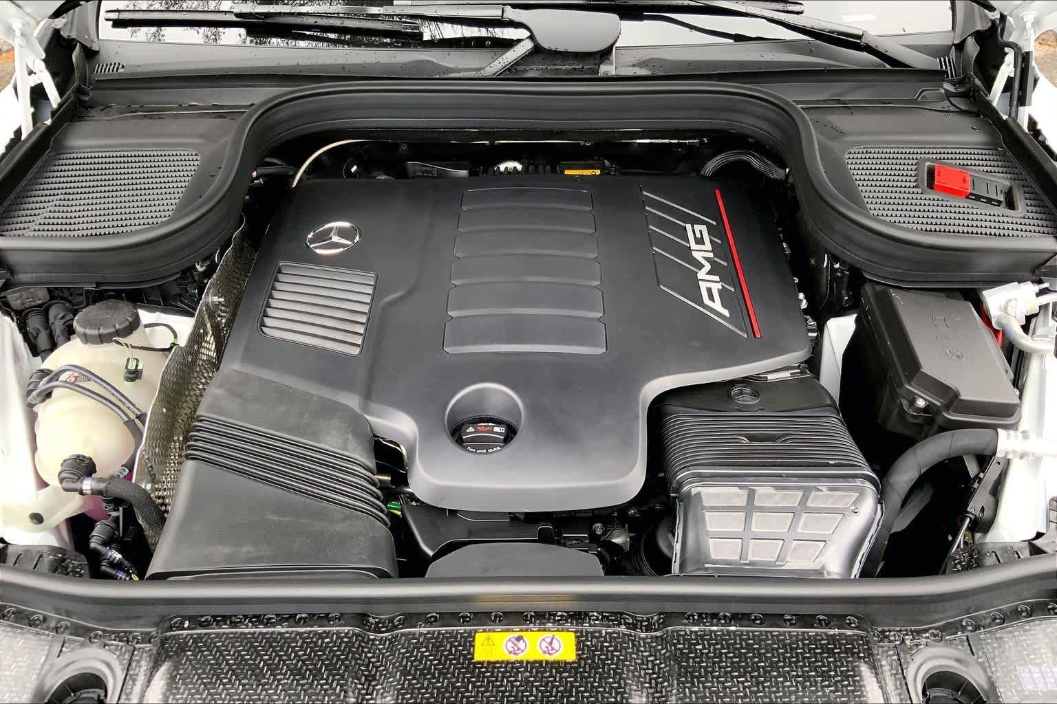 New 2026 MANUFAKTUR Moonlight White Metallic Mercedes-Benz AMG® GLE 53 image 20