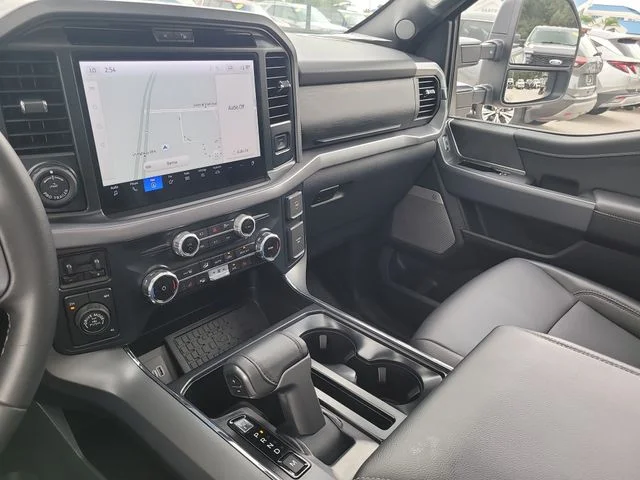 Used 2025 Silver Ford XLT image 22