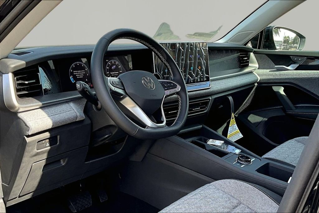 New 2026 Black Volkswagen 2.0T S image 15