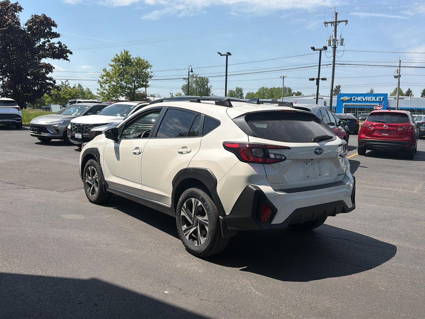 Used 2024 Crystal White Pearl Subaru Premium image 4