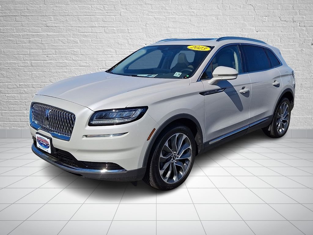 2023 Lincoln Nautilus Reserve AWD's photo
