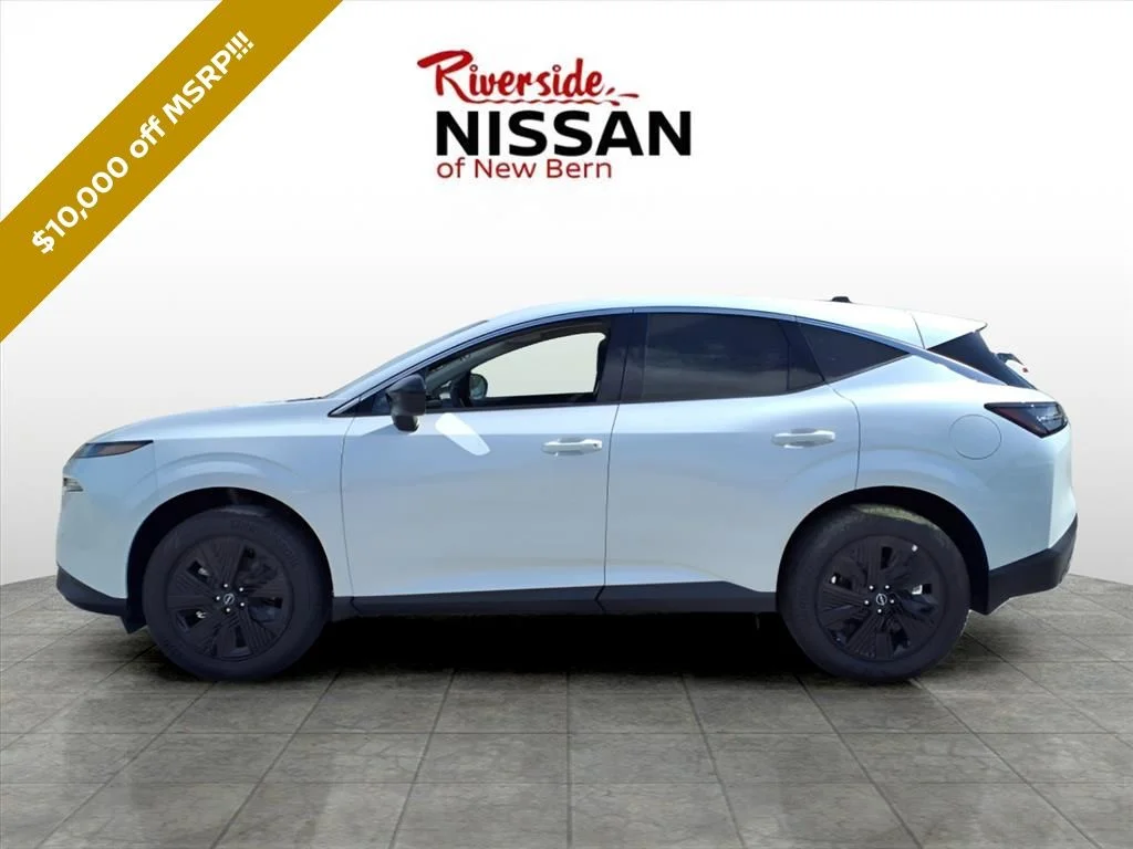 New 2025 Everest White TriCoat Nissan SV image 3