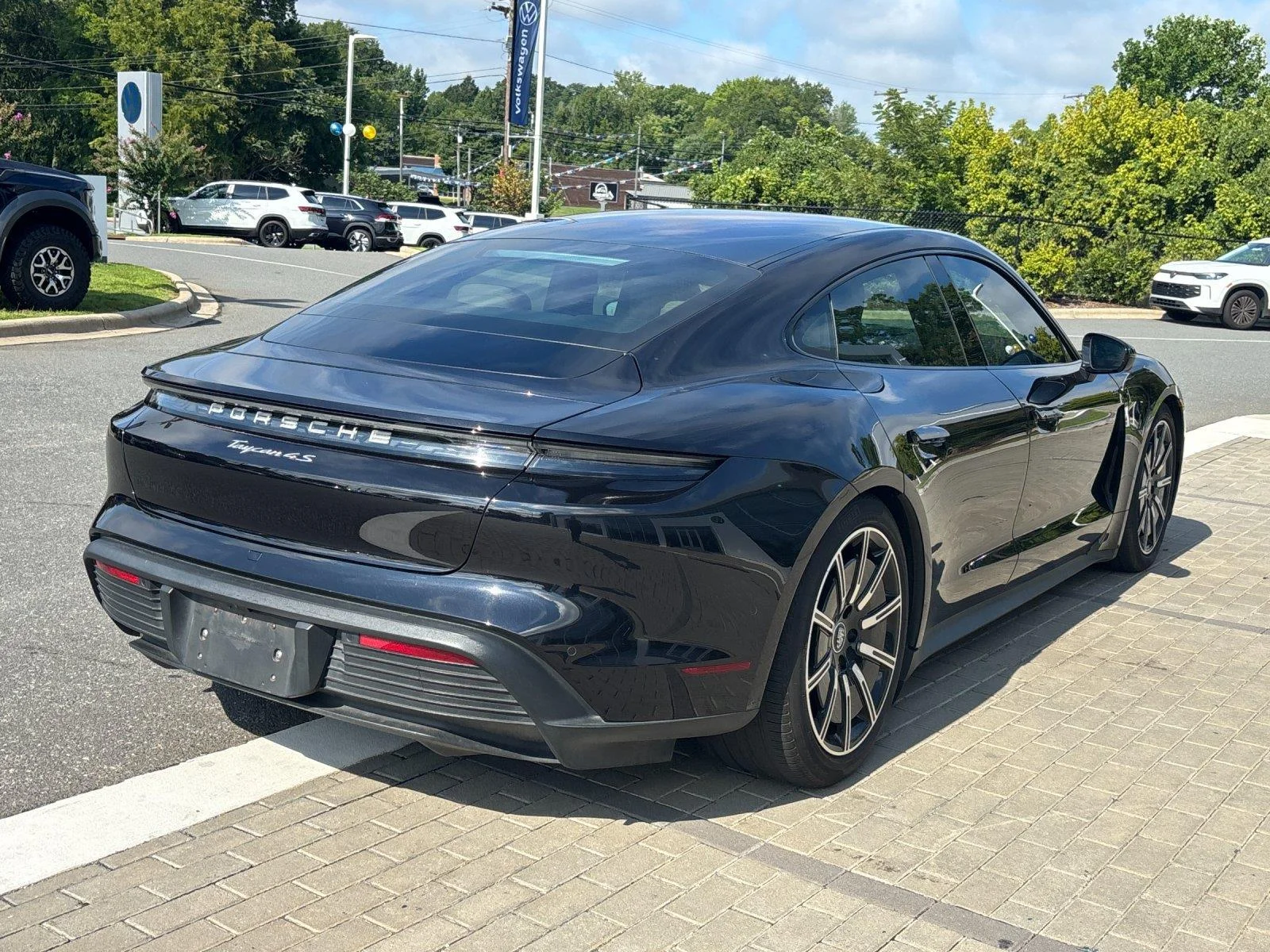 Used 2020 Jet Black Metallic Porsche 4S image 5
