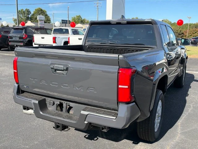 New 2026  Toyota SR5 image 3