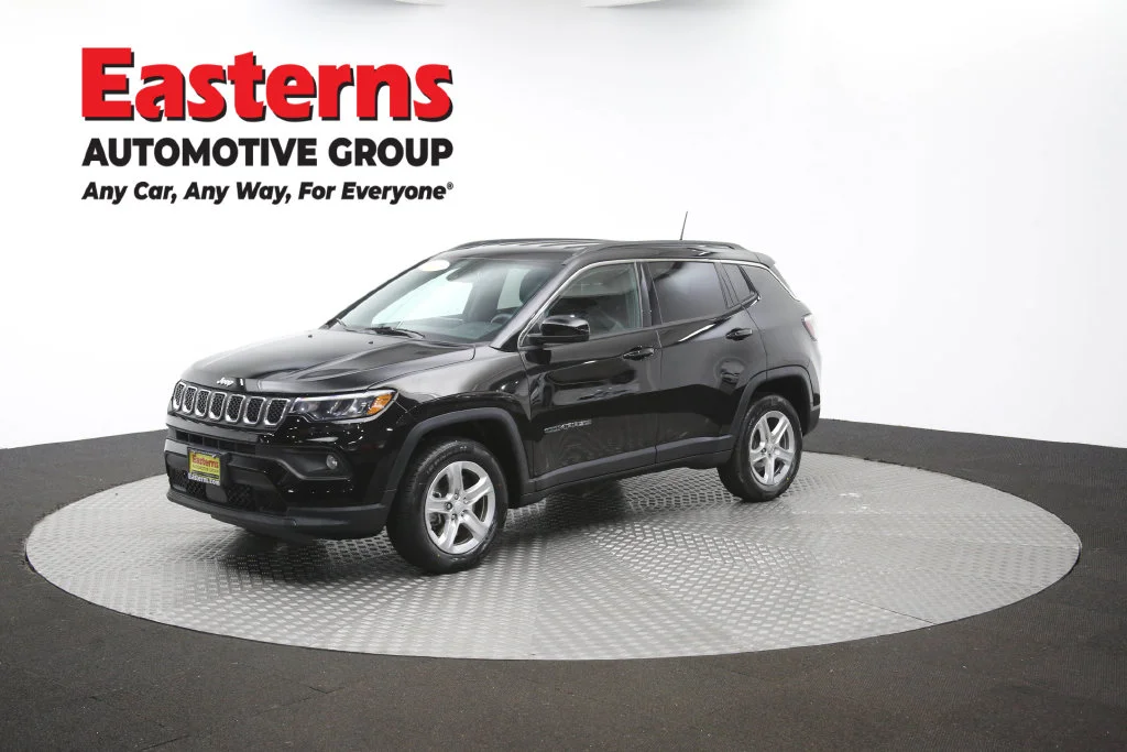 Used 2023 Black Jeep Latitude image 60