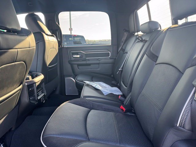 2026 RAM 2500 Laramie - Photo 31