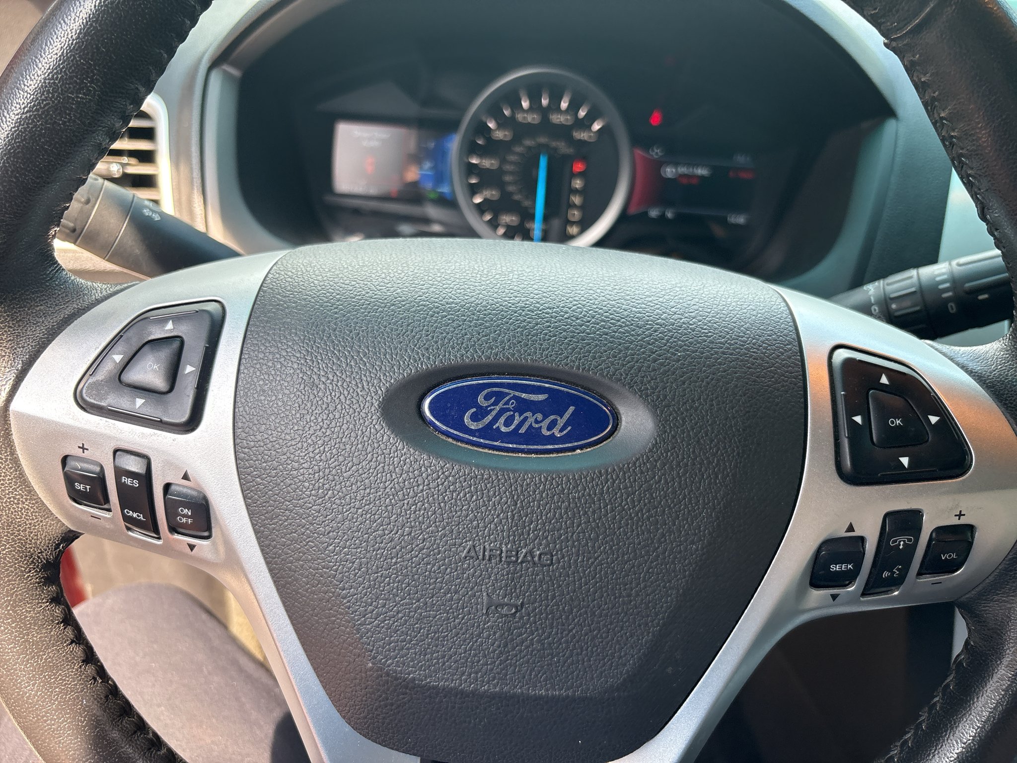 Used 2014 Sunset Ford XLT image 4