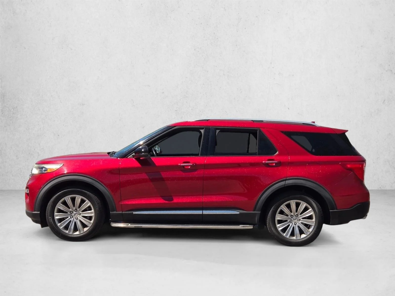 Used 2020 Rapid Red Metallic Tinted Clearcoat Ford Limited image 8